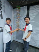 领略了“保守＋立异”双成长模式